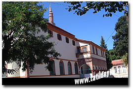  Hayrettinpaa Camii (Kato Panaya)

Fotoraf: Gkhan nal
Tarih: 07 AUSTOS 2002