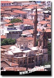  Saatli Camii (Agios Yanis)

Fotoraf: Figen Denli
Tarih: 22 MAYIS 1999