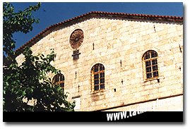  Taksiyarhis Kilisesi

Fotoğraf: Gökhan Önal
Tarih: 10 MAYIS 1999
