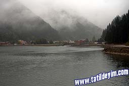  Uzungl

Fotoraf: Bumin Ergenekon
Tarih: 27 Haziran 2006