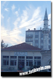  Fatih Camii

Fotoraf: Gkhan nal
Tarih: 13 KASIM 2002